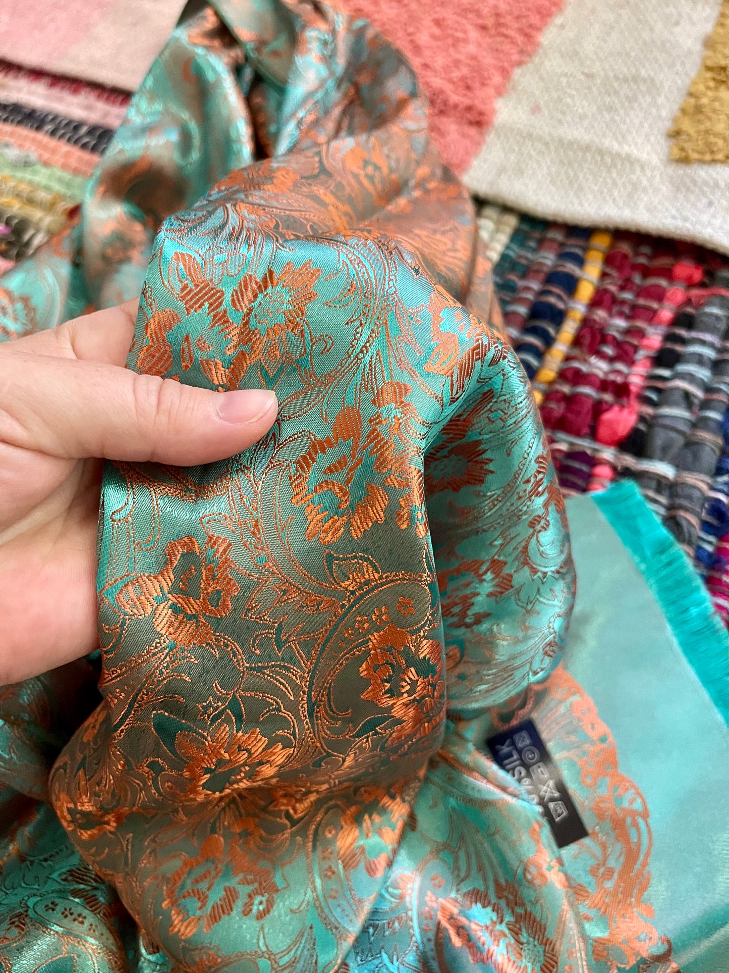 silk scarf/shawl/altar cloth (like new)