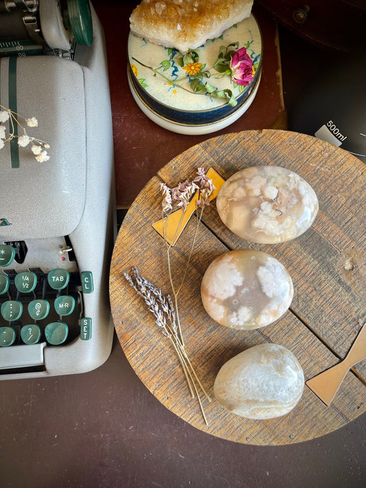 flower agate palm stones - lil shop of light & love