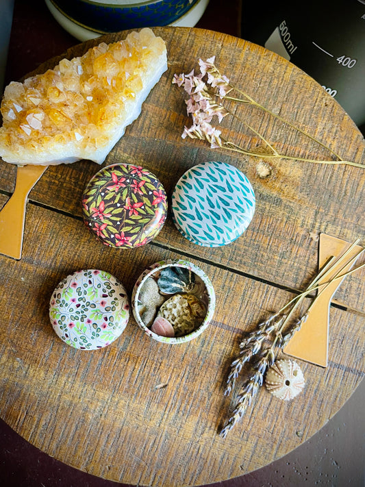 sea witch mini mystery tin