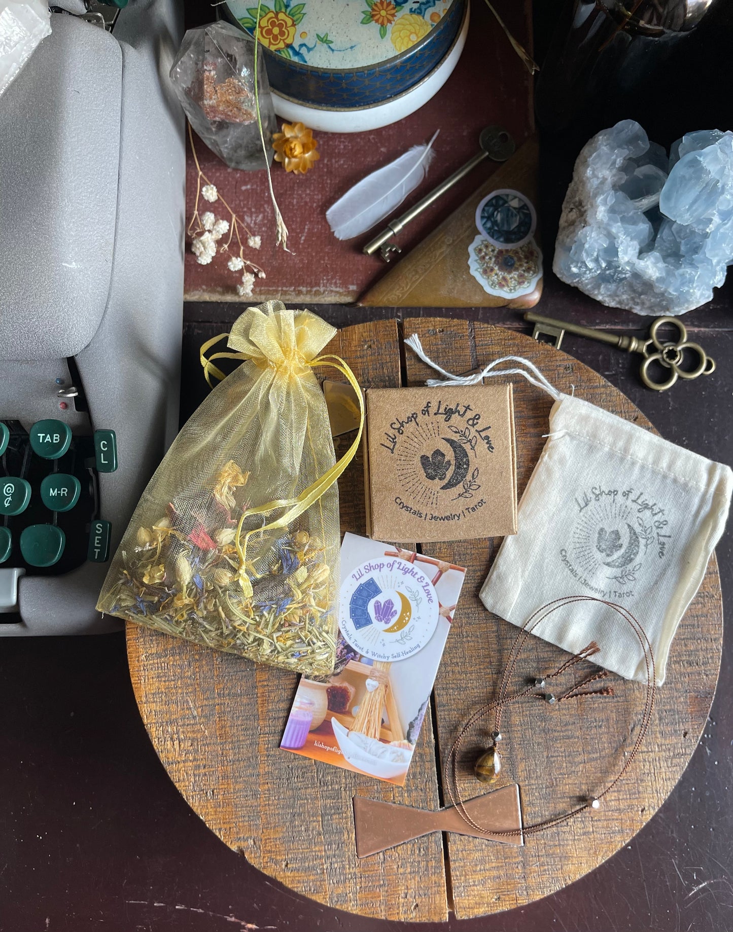 tiger’s eye silk crystal necklace | adjustable choker