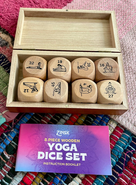 yoga dice (like new)
