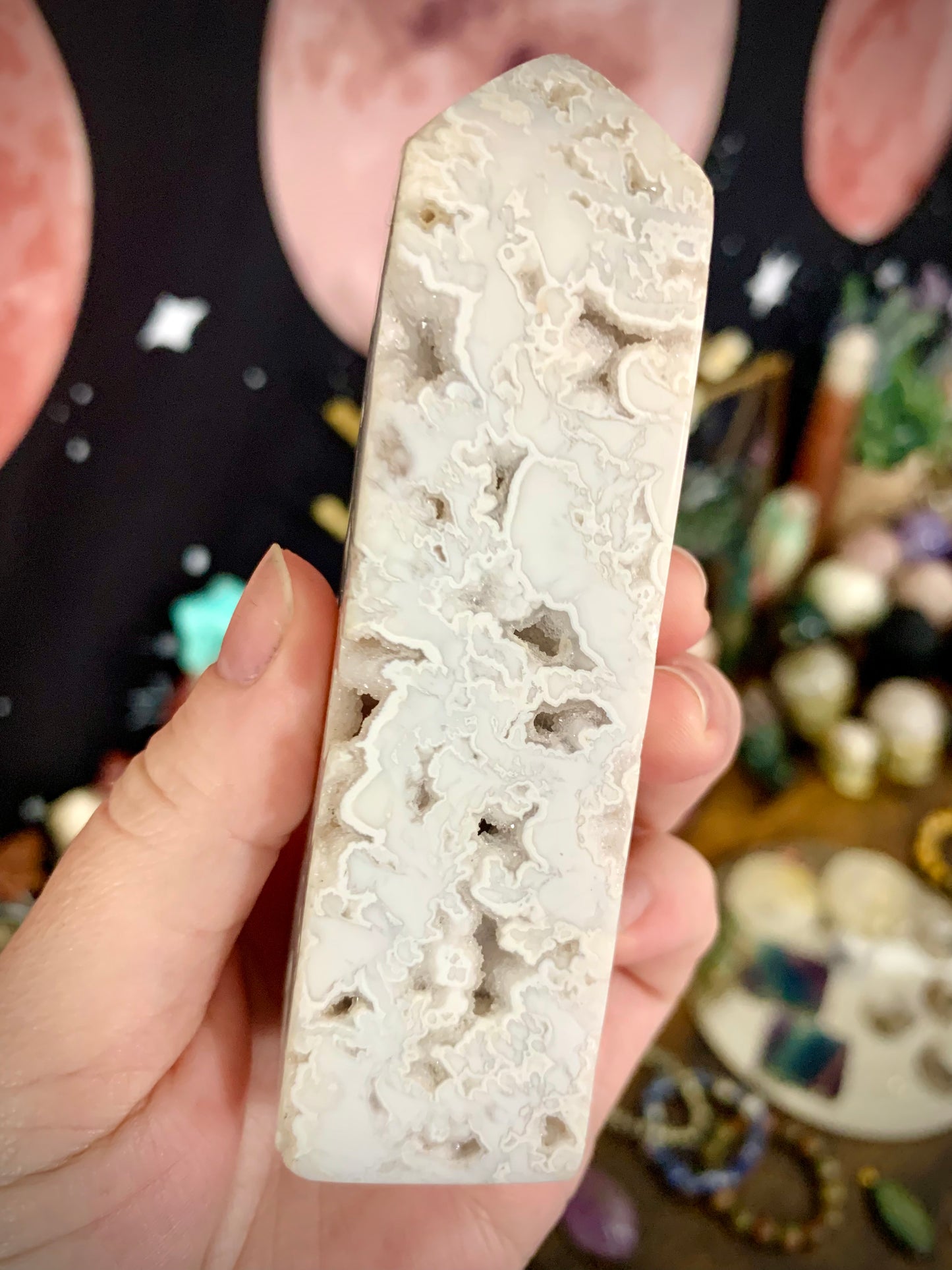 white crazy lace agate towers