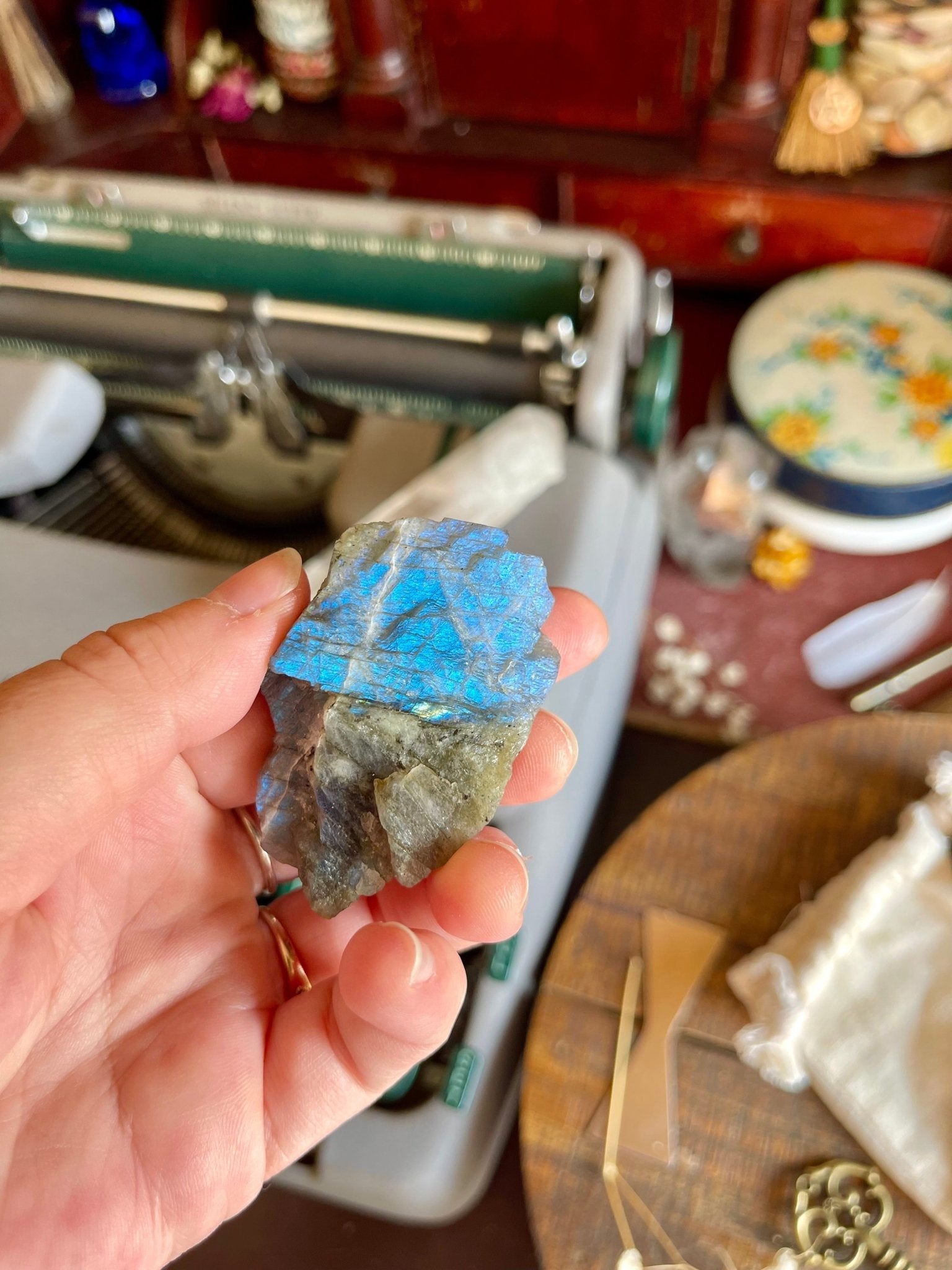 raw labradorite stones (spectrolite) - lil shop of light & love